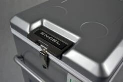 Engel MT45F-S Compressor Koelbox - 40 Liter -Openlucht Kampeer Winkel 1900 2849 mt45fs verschluss detail