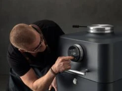 Everdure 4K Houtskool Barbecue Met Beschermhoes - Antraciet/blauw -Openlucht Kampeer Winkel 9312646030145 4 copy